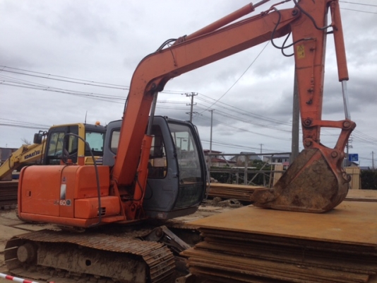 รถขุด Hitachi EX60-5 รถญี่ปุ่น สนใจโทร. 080-6565422 (หนิง)