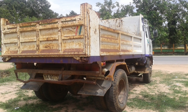 ราคาถูกในรอบปี หกล้อดั้ม อีซูซุ 175แรง ดั้มสามมิตร5คิว สภาพสวยจัดทั้งคัน ทะเบียนพร้อมโอน (ขายแล้วครับ) ราคาถูกในรอบปี หกล้อดั้ม อีซูซุ 175แรง ดั้มสามมิตร5คิว สภาพสวยจัดทั้งคัน ทะเบียนพร้อมโอน (ขายแล้วครับ)