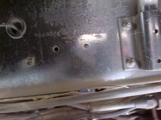 ขายรถ ISUZU  270 แรง รถก๊าช NGV ปี 48 ใช้งานปกติพร้อมใช้งาน ราคา 1500000 บาท โทร  0843376760