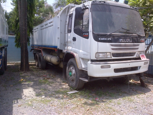 ขายรถ ISUZU  270 แรง รถก๊าช NGV ปี 48 ใช้งานปกติพร้อมใช้งาน ราคา 1500000 บาท โทร  0843376760