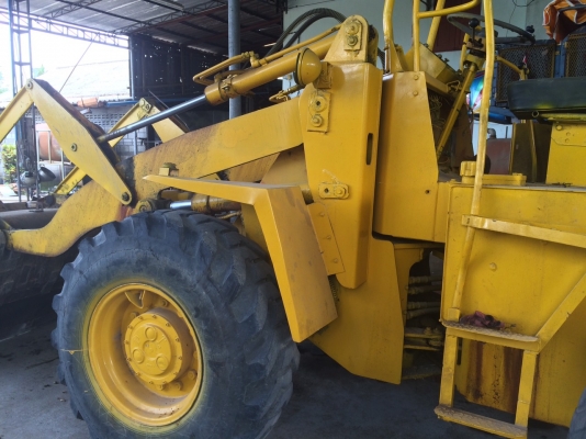 ขาย รถตัก kobelco เอวอ่อน ขาย รถตัก kobelco เอวอ่อน