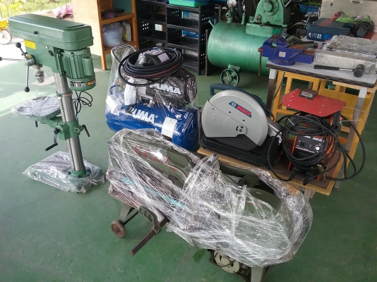 เครื่องมือและอุปกรณ์งานช่าง มือสอง และ มือหนึ่ง พร้อมใช้งาน เครื่องมือและอุปกรณ์งานช่าง มือสอง และ มือหนึ่ง พร้อมใช้งาน