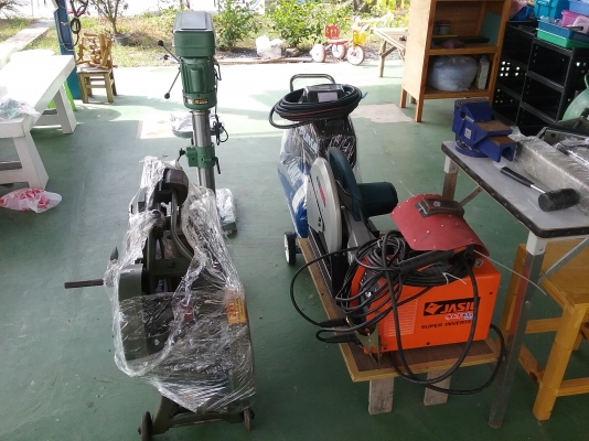 เครื่องมือและอุปกรณ์งานช่าง มือสอง และ มือหนึ่ง พร้อมใช้งาน เครื่องมือและอุปกรณ์งานช่าง มือสอง และ มือหนึ่ง พร้อมใช้งาน