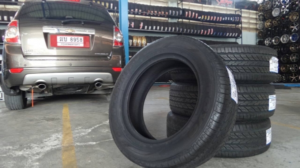 ขายยางใหม่ TOYO OPUT 235/60-17 เส้นละ 4750บาท