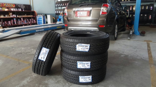 ขายยางใหม่ TOYO OPUT 235/60-17 เส้นละ 4750บาท