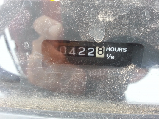 ยันร์ม่า EF494T 4 WD เดิมๆ รถยึด 422 ชั่วโมงตัวรถใบมีดงามๆ