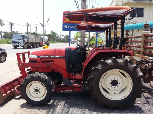 ยันร์ม่า EF494T 4 WD เดิมๆ รถยึด 422 ชั่วโมงตัวรถใบมีดงามๆ