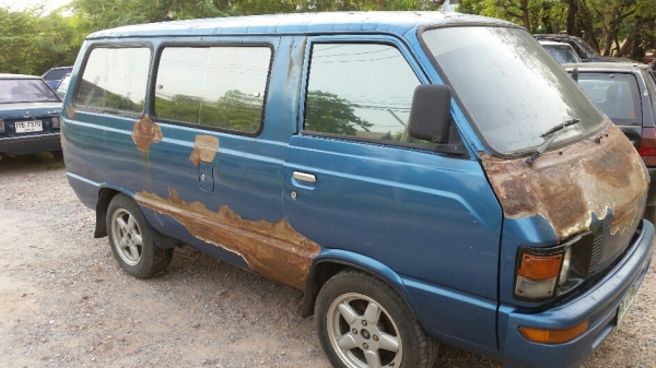 ตู้เล็ก km20 เครื่อง7k ทะเบียนขาดปี56 ขาย 25,000 บาท