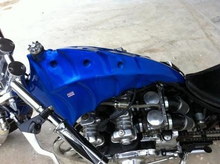 ขายด่วน HONDA CB750 CC แต่งเต็ม