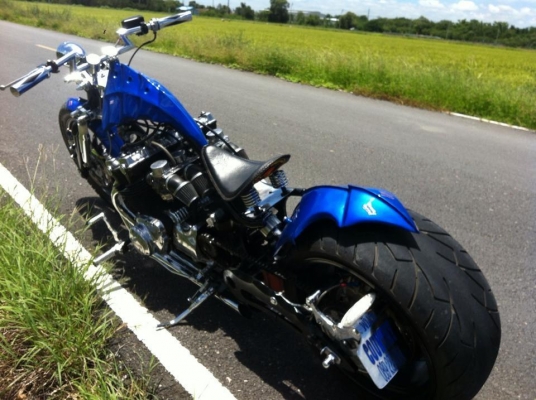 ขายด่วน HONDA CB750 CC แต่งเต็ม