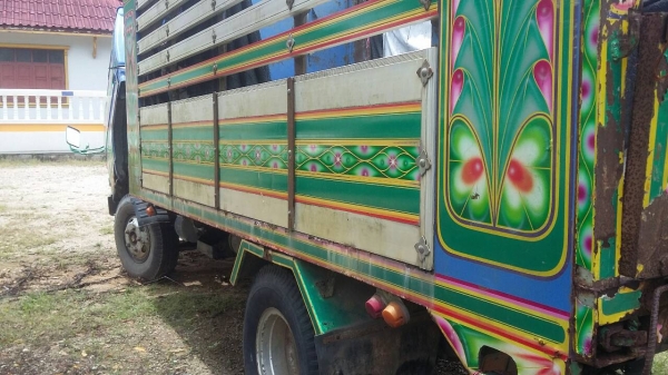 ขายรถบรรทุก 6 ล้อดัมพ์ ISUZU NPR59L 110 แรงม้า ราคา 270000