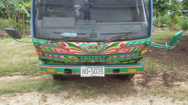 ขายรถบรรทุก 6 ล้อดัมพ์ ISUZU NPR59L 110 แรงม้า ราคา 270000