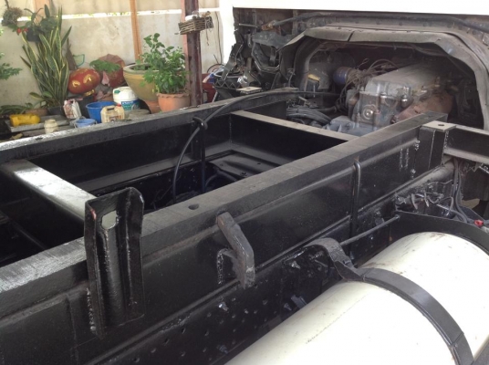 เทเลอร์10ล้อ ร็อกกี้210แรง