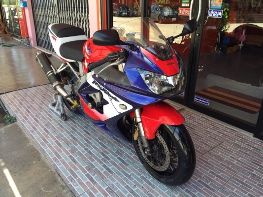 ธารนนทบุรี//ขาย HONDA CBR 929 ปี 2001 สภาพนางฟ้า ราคา 119,000 บาท อินวอยท์ สรรพสามิต ธารนนทบุรี//ขาย HONDA CBR 929 ปี 2001 สภาพนางฟ้า ราคา 119,000 บาท อินวอยท์ สรรพสามิต