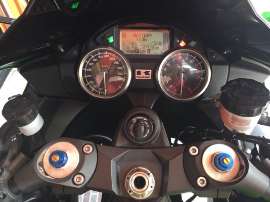 ธารนนทบุรี//ขาย KAWASAKI ZZR 1400 ปี 2012 รถวิ่งมา 5,xxx กิโลเมตร เอกสาร อินวอยท์ สรรพสามิต ธารนนทบุรี//ขาย KAWASAKI ZZR 1400 ปี 2012 รถวิ่งมา 5,xxx กิโลเมตร เอกสาร อินวอยท์ สรรพสามิต