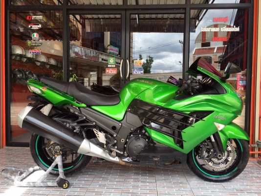 ธารนนทบุรี//ขาย KAWASAKI ZZR 1400 ปี 2012 รถวิ่งมา 5,xxx กิโลเมตร เอกสาร อินวอยท์ สรรพสามิต ธารนนทบุรี//ขาย KAWASAKI ZZR 1400 ปี 2012 รถวิ่งมา 5,xxx กิโลเมตร เอกสาร อินวอยท์ สรรพสามิต