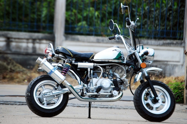 ลดพิเศษ มังกี้แต่งโดนใจวัยมันส์ เสียภาษี มีใบคุมขนส่ง ทุกคัน มีให้เลือกเยอะที่สุด ถูกที่สุด สะดุต