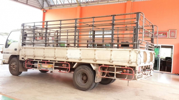 NPR71PYปี50ยาว5ม  เครื่อง130แรงไม่เคยทำสีเลย