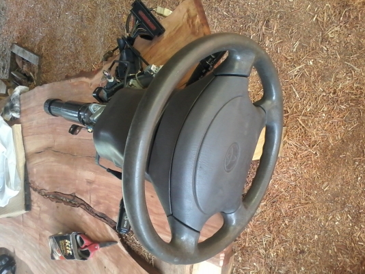 ขายชุดุพวงมาลัยรถตู้ไตโยต้าพร้อมสวิทกุลแจและเปิดปิดไฟปัดน้ำฝน