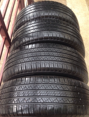 ยาง Michelin 225 65 17 ปี13 ดอกเยอะ เนื้อนิ่มพร้อมใช้งาน