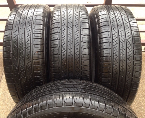 ยาง Michelin 225 65 17 ปี13 ดอกเยอะ เนื้อนิ่มพร้อมใช้งาน