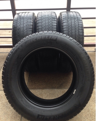 ยาง Michelin 225 65 17 ปี13 ดอกเยอะ เนื้อนิ่มพร้อมใช้งาน