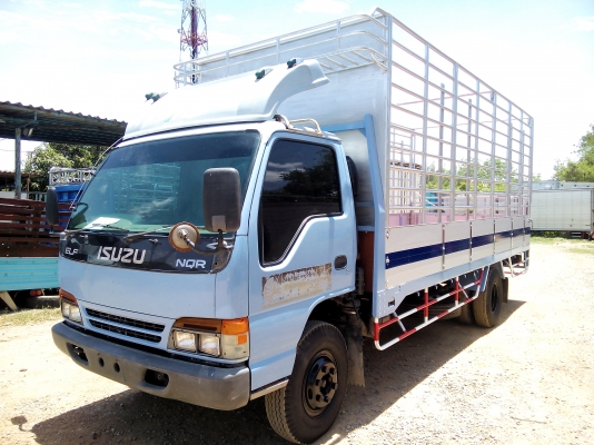 6 ล้อกลาง  ISUZU  NQR  120 แรงม้า * ยาว 5.50 ม. * รถสวยเดิม+สวยจริง+สภาพพร้อมใช้งาน * รถห้างแท้ * มีเล่มพร้อมโอน *