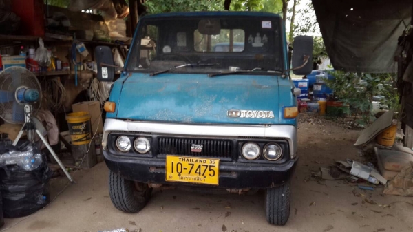 ขายถูกมากๆ รถโตโยต้า  bu 3000 สภาพใช้ได้ ติดต่อ 081-3216287