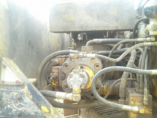 สีไม่สวยไม่ดีแต่ใบสภาพกล้าท้าทำงานทั้งวันไม่มีโหลดขายถูกรถแบคโฮ KOBELCO MARK 3 เก๋งเทาซีเรียล 17000 เครื่อง 6D31 รุ่นกลองเดี่ยวเครื่องเดิมปั้มเดิม สีไม่สวยไม่ดีแต่ใบสภาพกล้าท้าทำงานทั้งวันไม่มีโหลดขายถูกรถแบคโฮ KOBELCO MARK 3 เก๋งเทาซีเรียล 17000 เครื่อง 6D31 รุ่นกลองเดี่ยวเครื่องเดิมปั้มเดิม