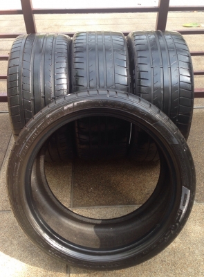 ยาง Dunlop sportmaxx หน้า 245 35 19 ปี13 หลัง 255 35 19 ปี12 ราคาไม่แพง