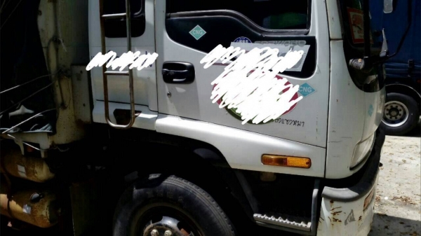 ขาย10ล้อคอก2เพลา270ติดแก๊สNgvไม่ดั้ม ขาย10ล้อคอก2เพลา270ติดแก๊สNgvไม่ดั้ม