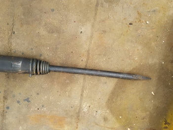 มาแล้วครับ หัวเจาะลม แย็กลม สำหรับ แย็กปูน คอนกรีต ขนาด 15 กก ราคาเท่าเดิม 9500 บาท มาแล้วครับ หัวเจาะลม แย็กลม สำหรับ แย็กปูน คอนกรีต ขนาด 15 กก ราคาเท่าเดิม 9500 บาท