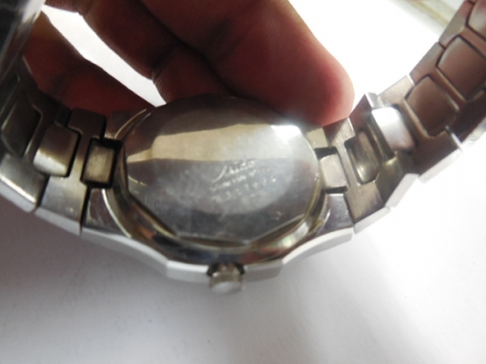 ขายของสะสมนาฬิกา Mido Commander Ocean Star 8 เหลี่ยม ของแท้ ขายของสะสมนาฬิกา Mido Commander Ocean Star 8 เหลี่ยม ของแท้