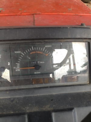 ขายรถไถ KUBOTA M9000 เอกสารเล่มทะเบียน ใบมีด 7 จาน 2407 ชม.ราคา 560000