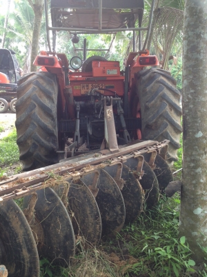 ขายรถไถ KUBOTA M9000 เอกสารเล่มทะเบียน ใบมีด 7 จาน 2407 ชม.ราคา 560000