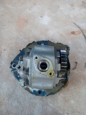 ปั๊มขาวฟอร์ด เก่านอกแท้