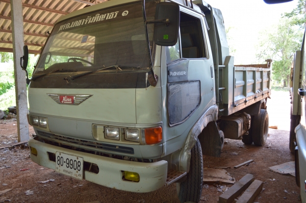 ขายหกล้อดั๊ม HINO (รถสูตร) 360,000 บาท
