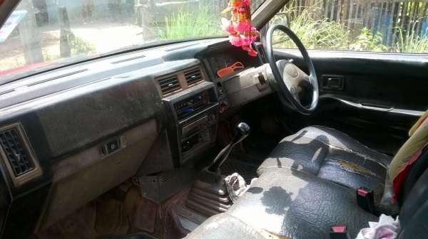 ขาย NISSAN ตอนเดียว เครื่องฝาแดงหยาบ BD25 แน่นไม่หลวมไม่ไอ คัสซีสวยตลอดเส้น ทะเบียนพร้อมโอน ขาย NISSAN ตอนเดียว เครื่องฝาแดงหยาบ BD25 แน่นไม่หลวมไม่ไอ คัสซีสวยตลอดเส้น ทะเบียนพร้อมโอน