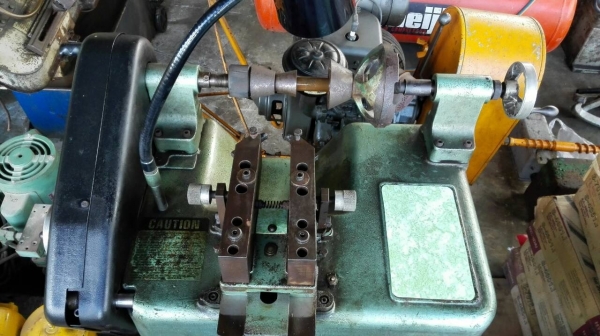 ------------------ขายแล้วครับ!!------------------>เครื่องเจียรจานดิส Kwik-Way made in usa. ของใหม่ เก่าเก็บ พร้อมใช้