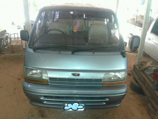 TOYOTA HIACE WAGON