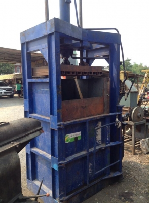 Sale>>เครื่องอัดไฮดรอลิก 300 kg. มอเตอร์ 10 hp.380 v.พร้อมใช้งาน