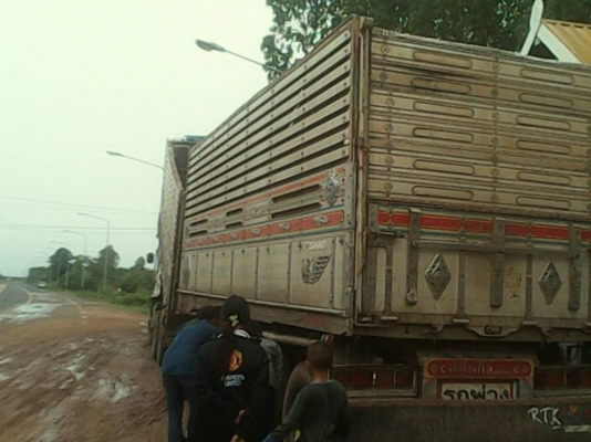 **2,190,000 บ.ต่อรอง/// DECA 320 maxload พ่วงดั้มเนียมเกษตร **ขาย ISUZU DECA-320 MAXLOAD พ่วง22ล้อดั้มเนียมเกษตรสวยๆ ISUZU DECA FXZ23NZHF 6SD1-TC 320HP EURO-2 ปี50 (MAXLOAD) เครื่องเดิม เกียร์เดิม แน่น แรง ไม่เยิ้ม เกียร์ไม่มีหลุด ช่วงล่างเดิมๆ แน่น คัสซี