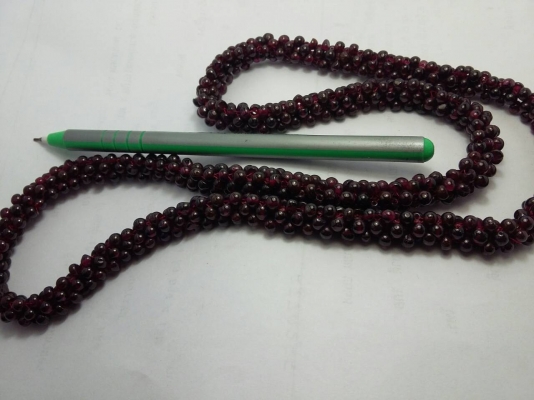 สร้อยคอทับทิมลายเม็ดพริกไทย