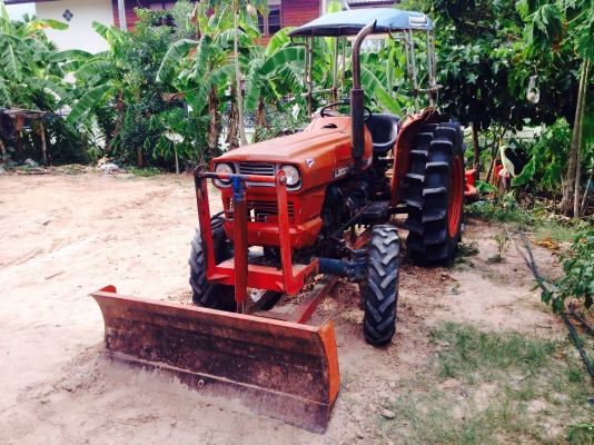 ขาย KUBOTA L3001-4x4 -2 เพลา (ราคา 95,000บาท) (ภาพวีดีโอ) เครื่องดี 4 สูบ ยางสภาพ80\% พร้อมอูปกรณ์ 2 ขาย KUBOTA L3001-4x4 -2 เพลา (ราคา 95,000บาท) (ภาพวีดีโอ) เครื่องดี 4 สูบ ยางสภาพ80\% พร้อมอูปกรณ์ 2