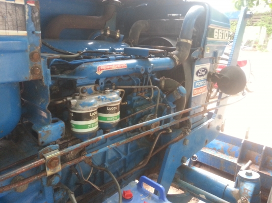 ขายด่วนเลยครับ ฟอร์ด 6600 เสื้อลาย รถพร้อมใช้งานครับ เล่มพร้อมโอนครับ
