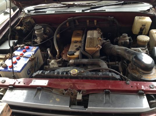 ขายเครื่องอีซูซุมังกรทองเครื่อง2.5ดีเซล์พร้อมเกียร์