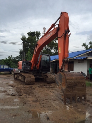 ขายดาวน์แบคโฮ HITACHI ZX200-5G ทำงาน 5612ชั่วโมง สนใจโทร 081-970-1072 ขายดาวน์แบคโฮ HITACHI ZX200-5G ทำงาน 5612ชั่วโมง สนใจโทร 081-970-1072