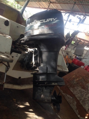 ขายเครื่องเมอร์คิวรี่ 225 แรง 2 จังหวะครับ เครื่องดีครับจะเปลี่ยนเป็นวางท้องหากใครมีหางเครื่องอินบรอดเอามาแลกได้ครับส่วนต่างมาว่ากัน เชิญมาทดลองเครื่องก่อนค่อยซื้อไปครับ ขาย 120000 บาทเท่านั้น พร้อมคอลโทล