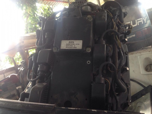 ขายเครื่องเมอร์คิวรี่ 225 แรง 2 จังหวะครับ เครื่องดีครับจะเปลี่ยนเป็นวางท้องหากใครมีหางเครื่องอินบรอดเอามาแลกได้ครับส่วนต่างมาว่ากัน เชิญมาทดลองเครื่องก่อนค่อยซื้อไปครับ ขาย 120000 บาทเท่านั้น พร้อมคอลโทล