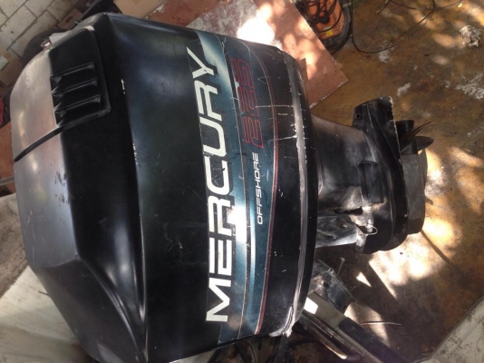 ขายเครื่องเมอร์คิวรี่ 225 แรง 2 จังหวะครับ เครื่องดีครับจะเปลี่ยนเป็นวางท้องหากใครมีหางเครื่องอินบรอดเอามาแลกได้ครับส่วนต่างมาว่ากัน เชิญมาทดลองเครื่องก่อนค่อยซื้อไปครับ ขาย 120000 บาทเท่านั้น พร้อมคอลโทล